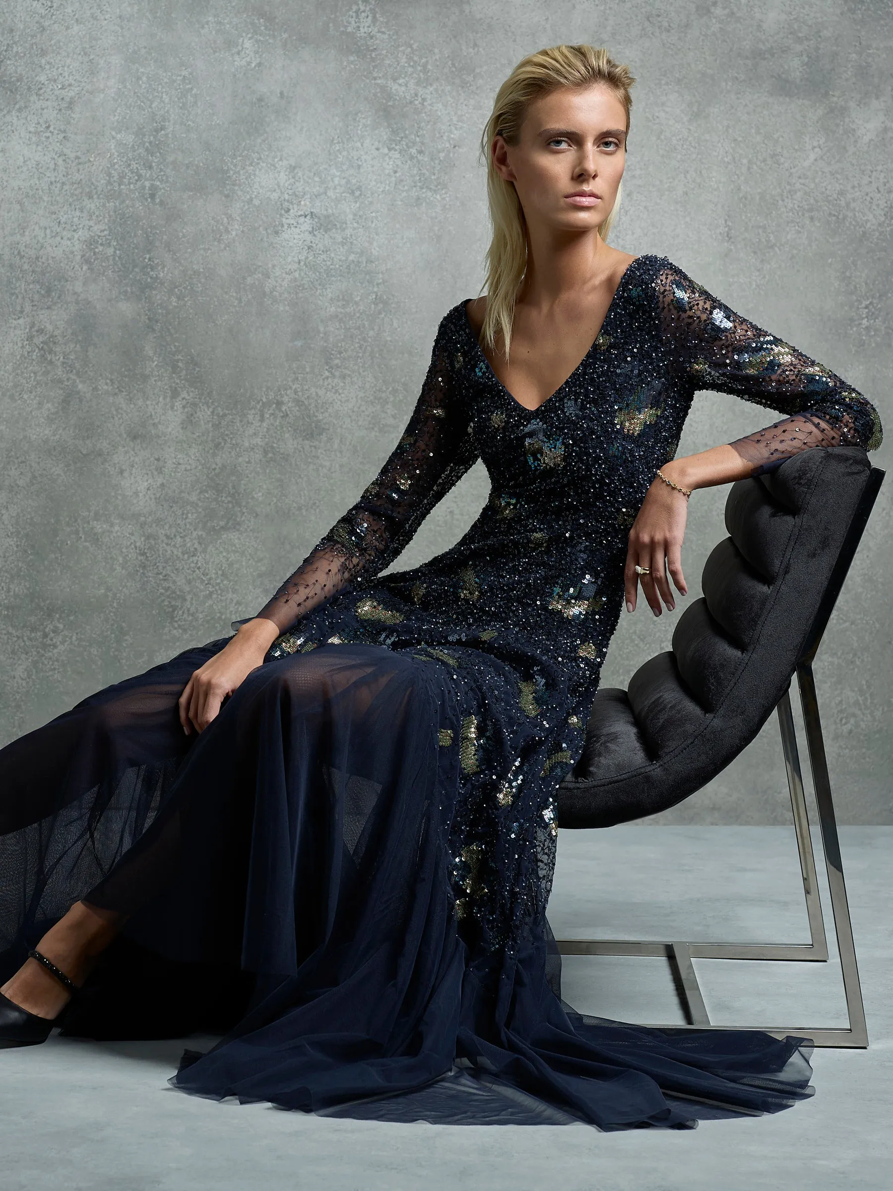 Astrid Gown (Size 8   10 Only)