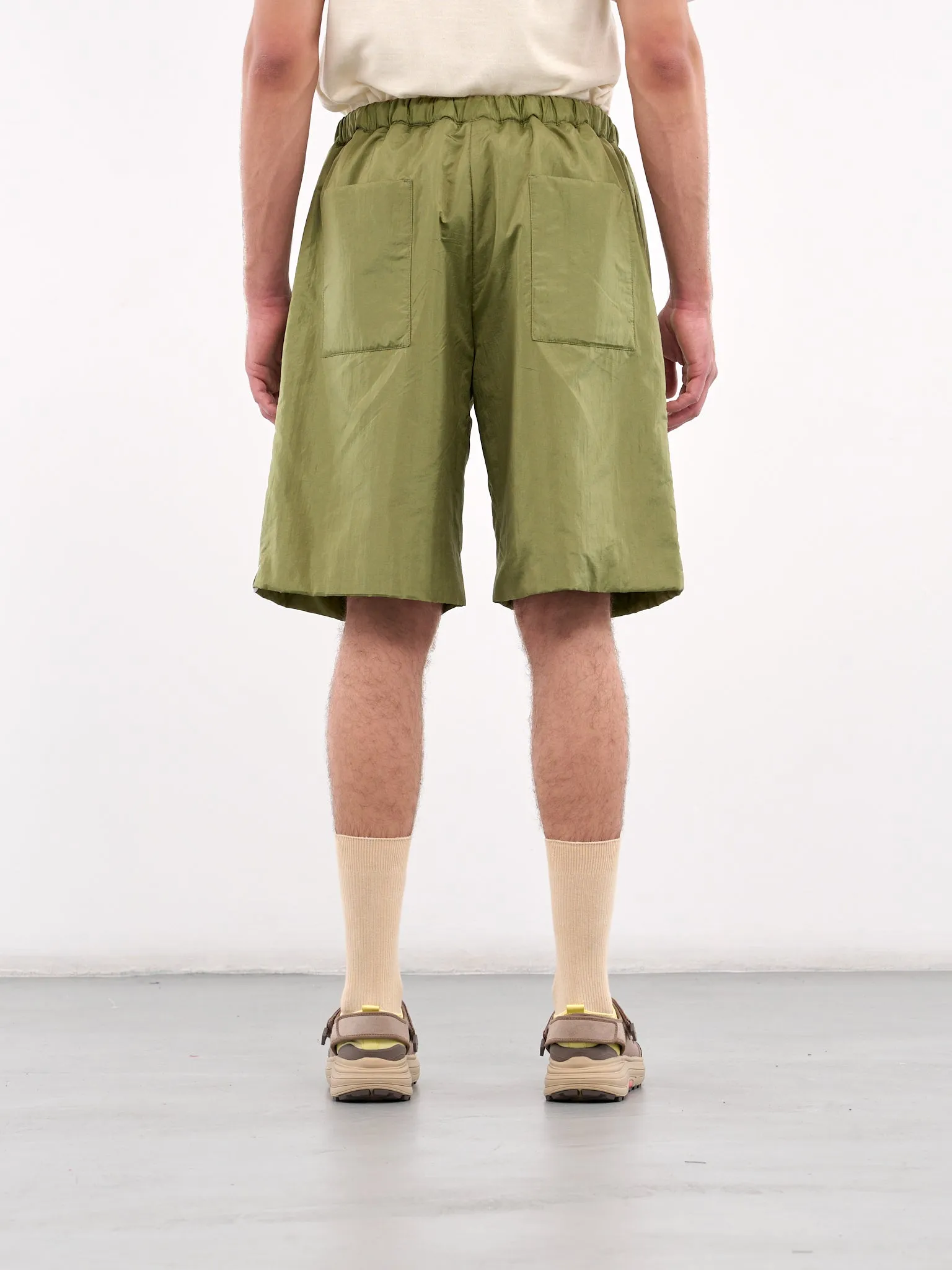 Belted Shorts (J47KA0271-J70003-332-GREEN)