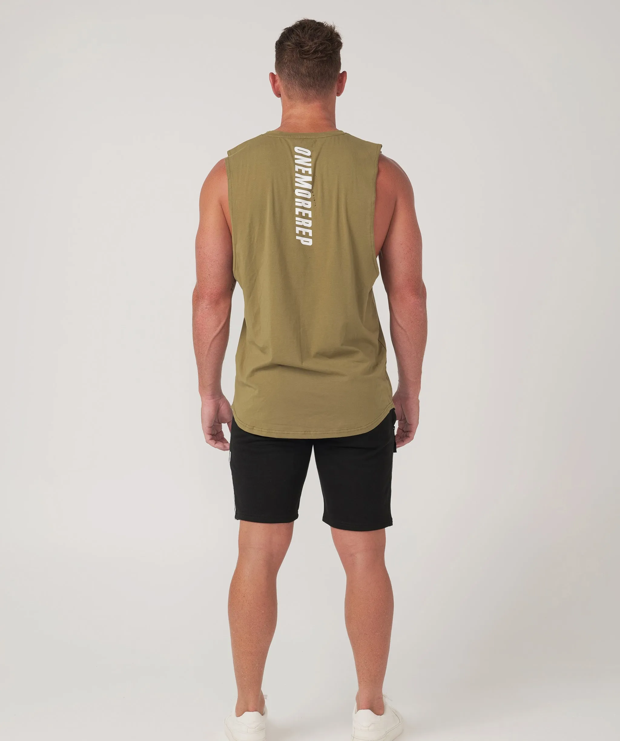 Core Muscle Tee Khaki