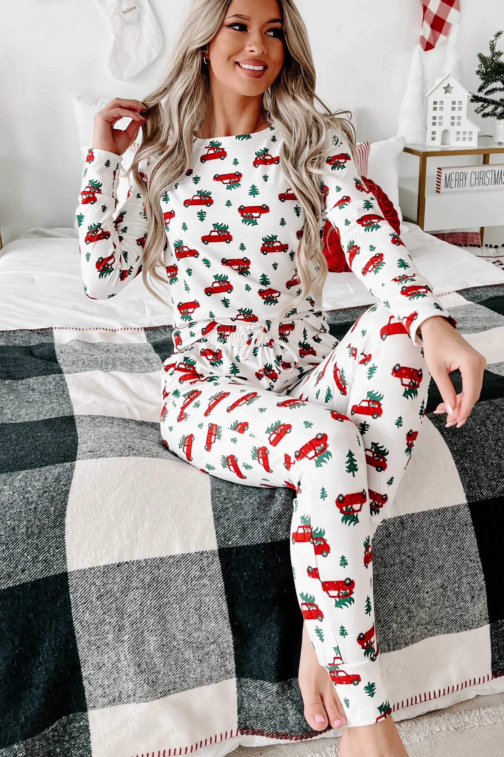 Holiday Steal- Tree Cutting Time Fleece Lined Pajama Set (White/Red Car)