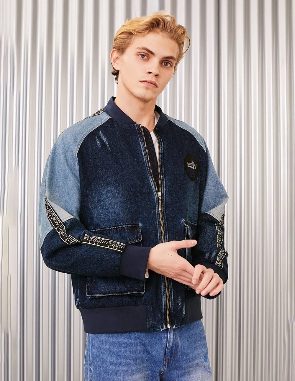 Men Washed Denim Contrast Color Jean Jacket