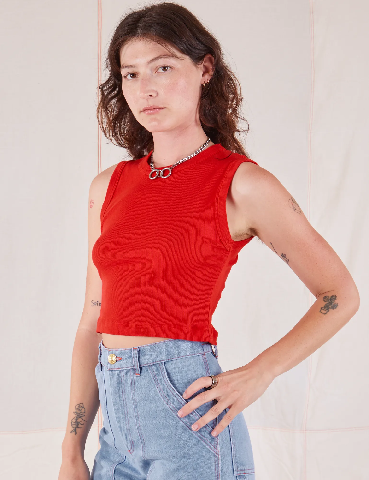 Muscle Tee - Mustang Red
