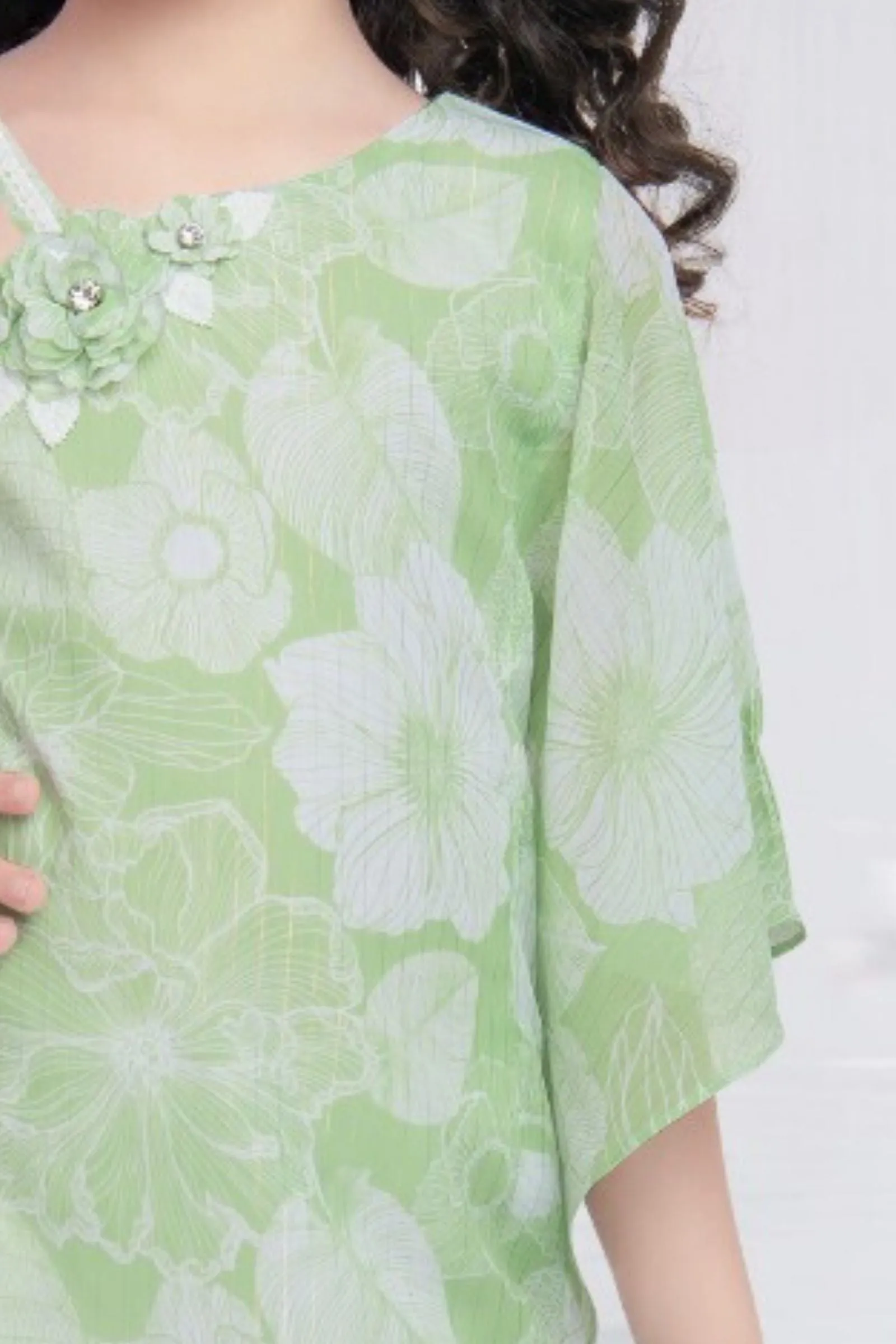 Pista Green Floral Print Western Short Frock For Girls