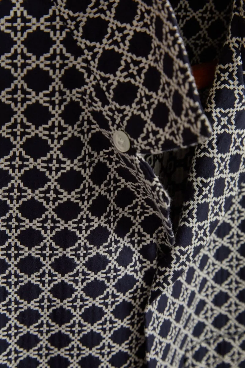 Portuguese Flannel Tile Shirt (White/Navy)