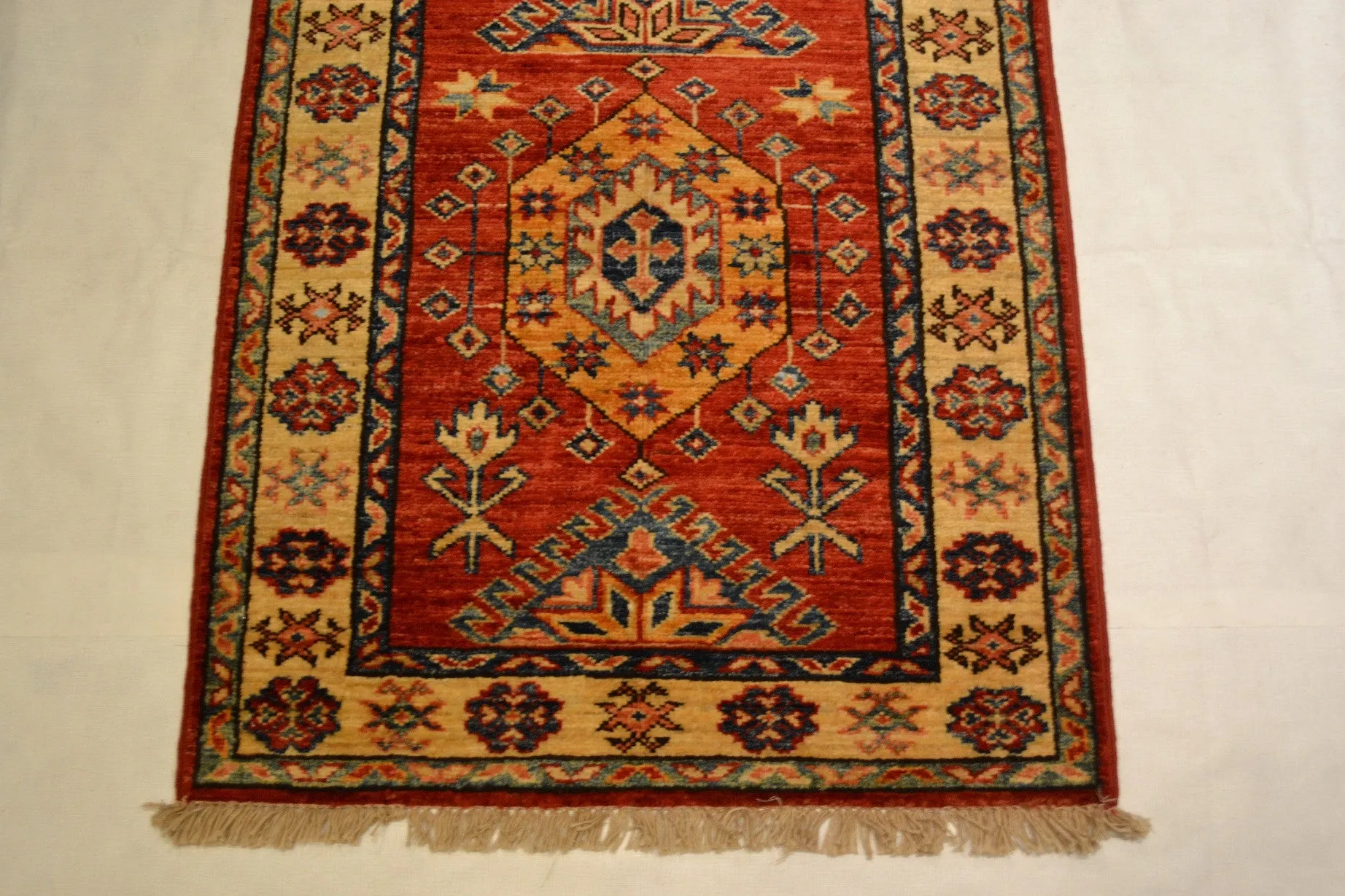Rug3599 2.1x5.9 Kazak