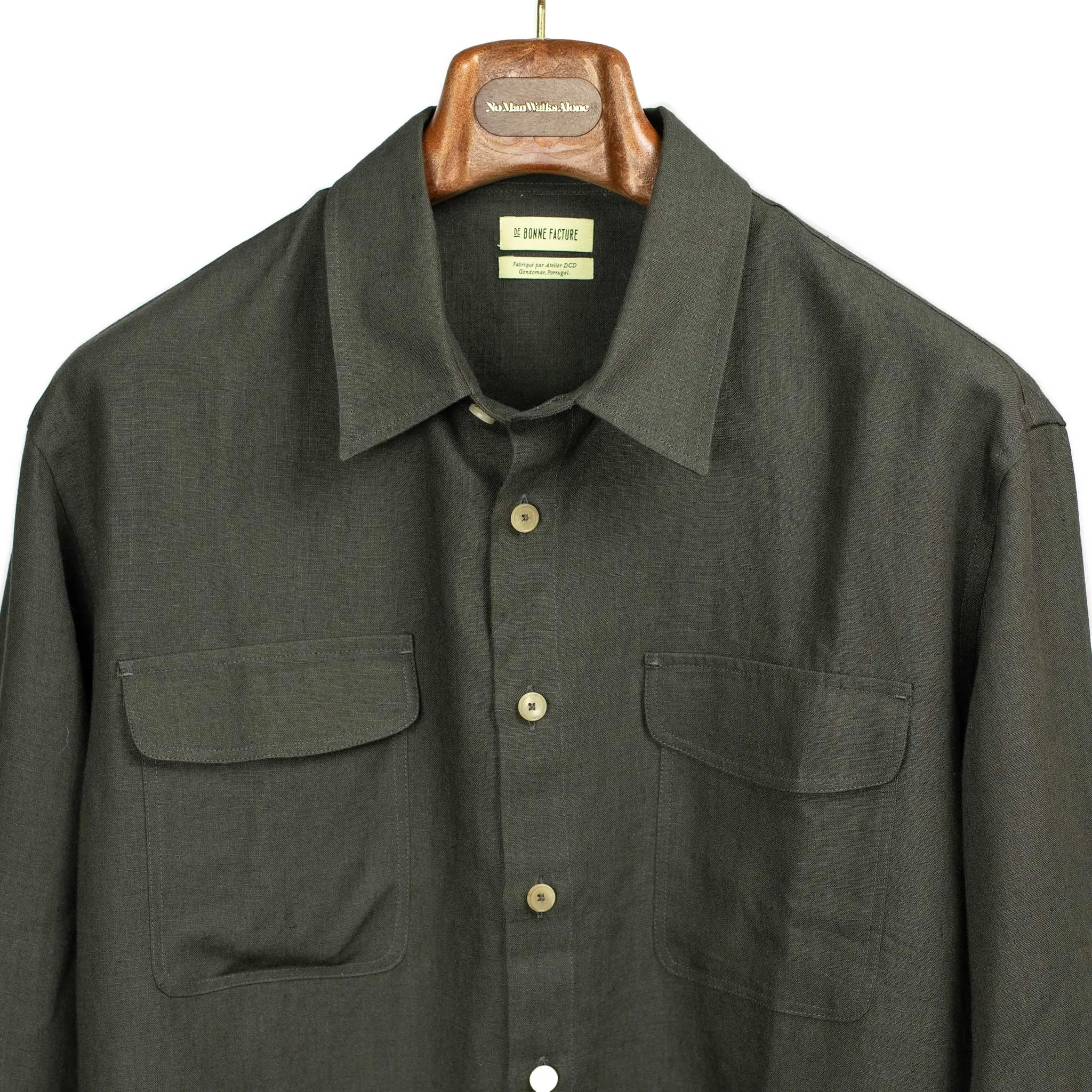 Two pocket overshirt in arabica Belgian linen