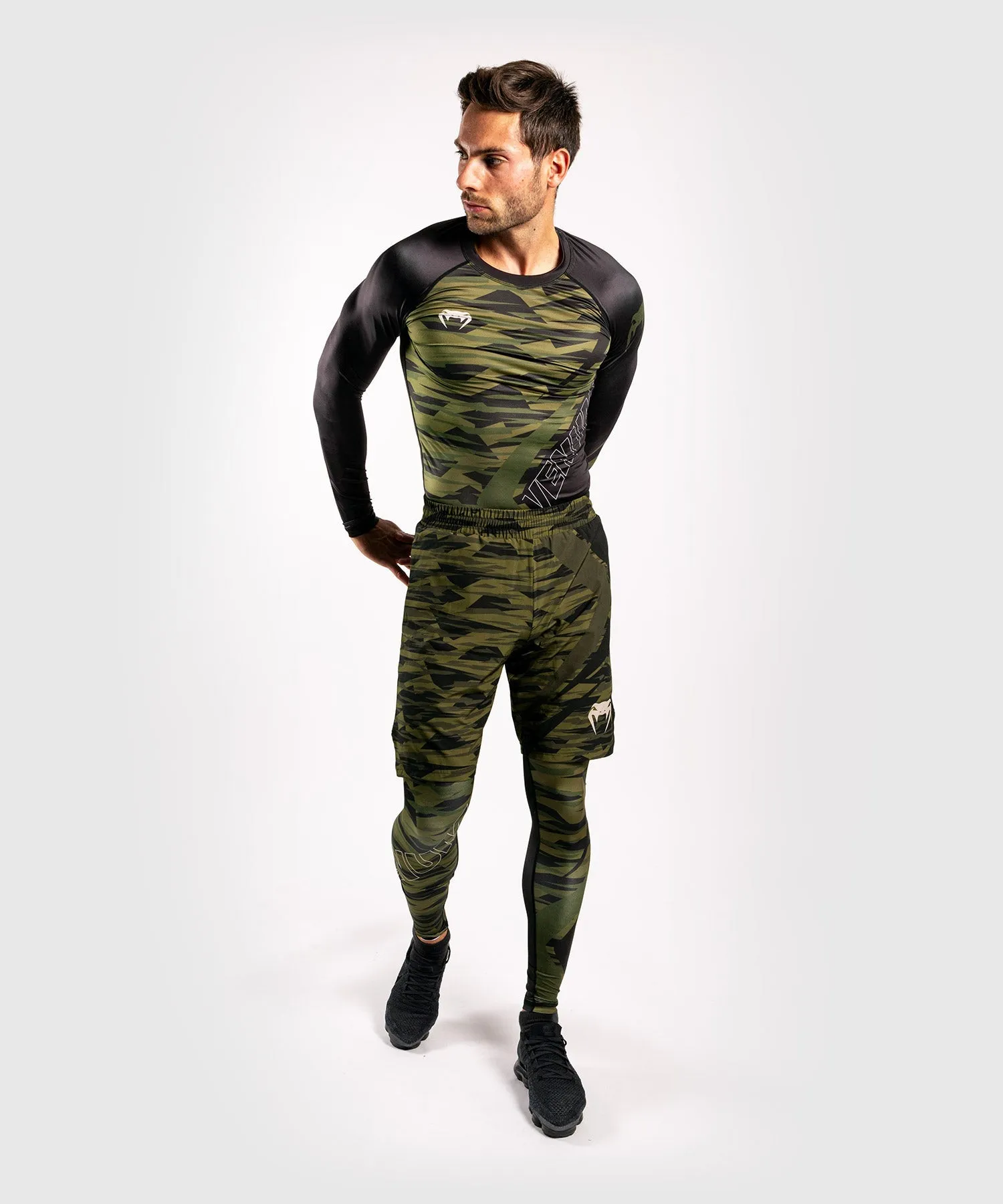 Venum Contender 5.0 Rashguard - Long sleeves - Khaki camo