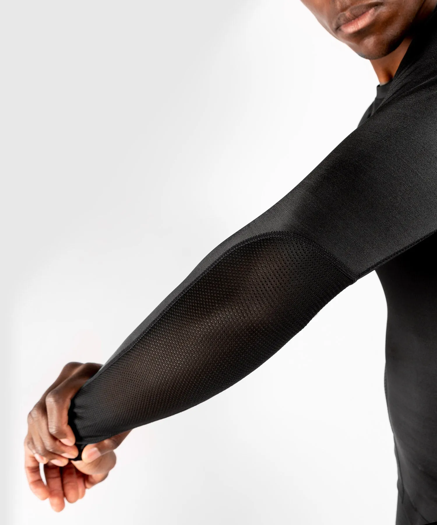Venum G-Fit Rashguard - Long Sleeves - Black/Gold