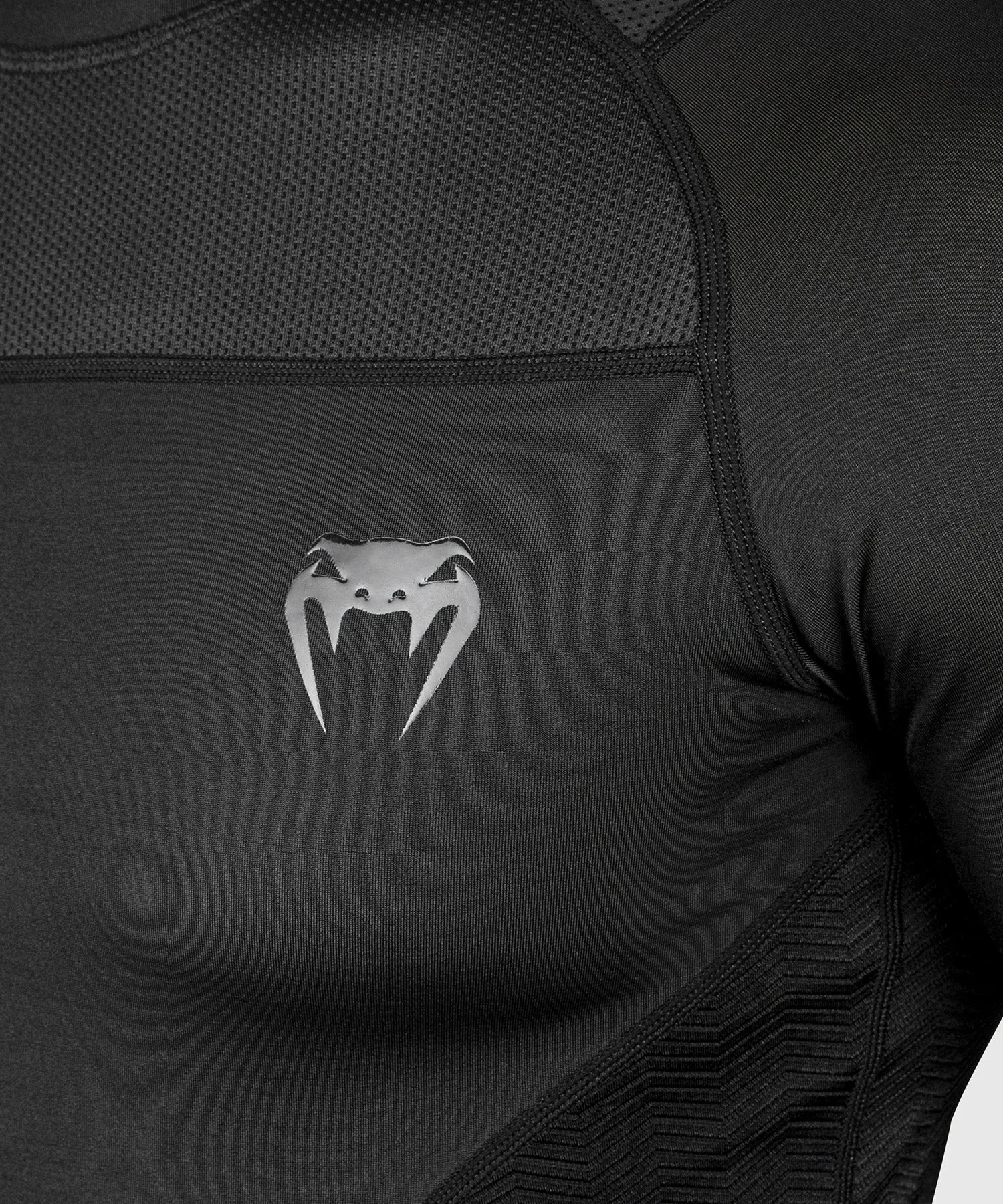 Venum G-Fit Rashguard - Short Sleeves - Black