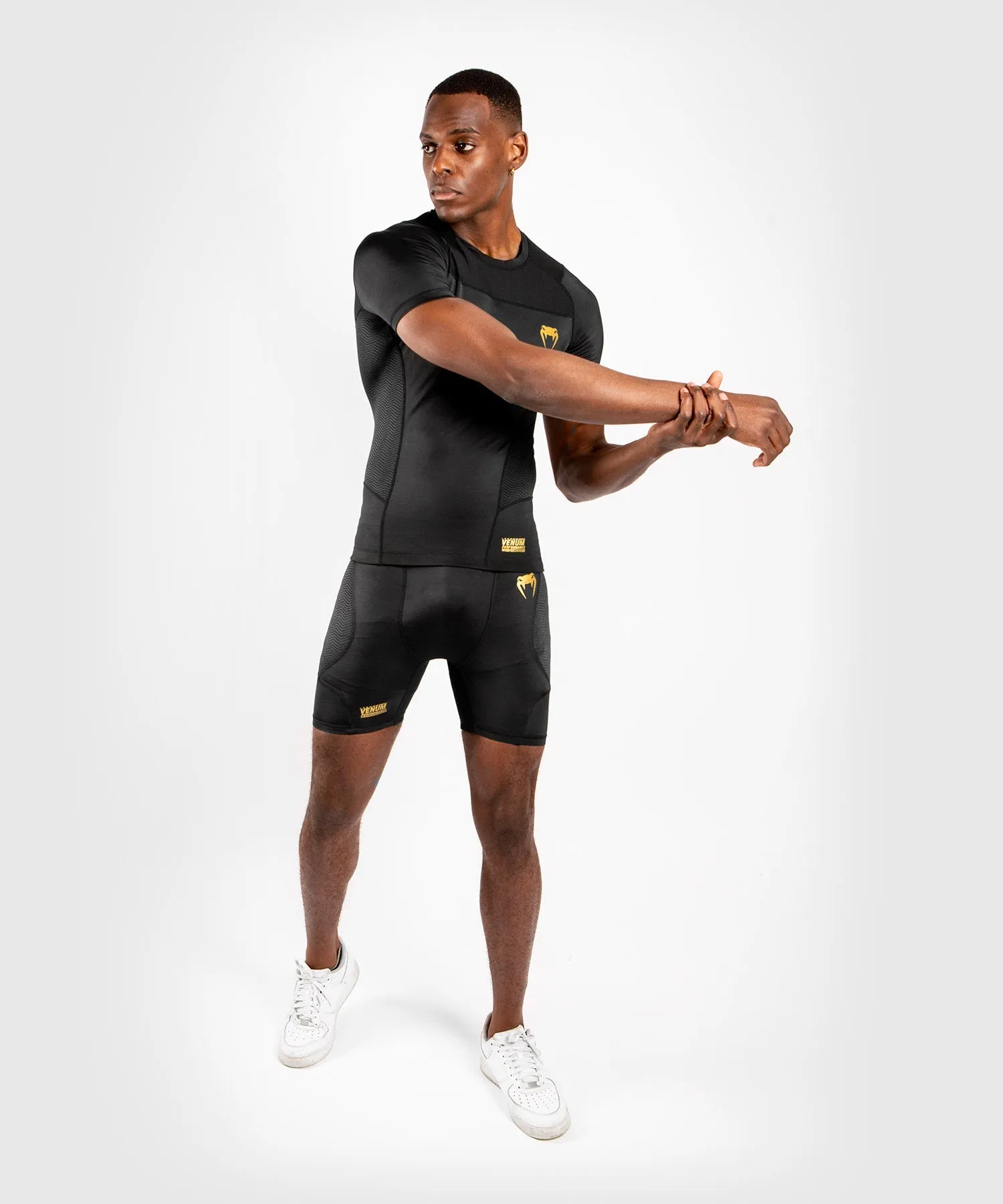 Venum G-Fit Rashguard - Short Sleeves - Black/Gold