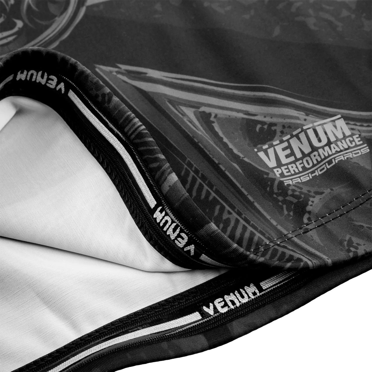 Venum Gladiator 3.0 Rashguard - Long Sleeves - Black/Black