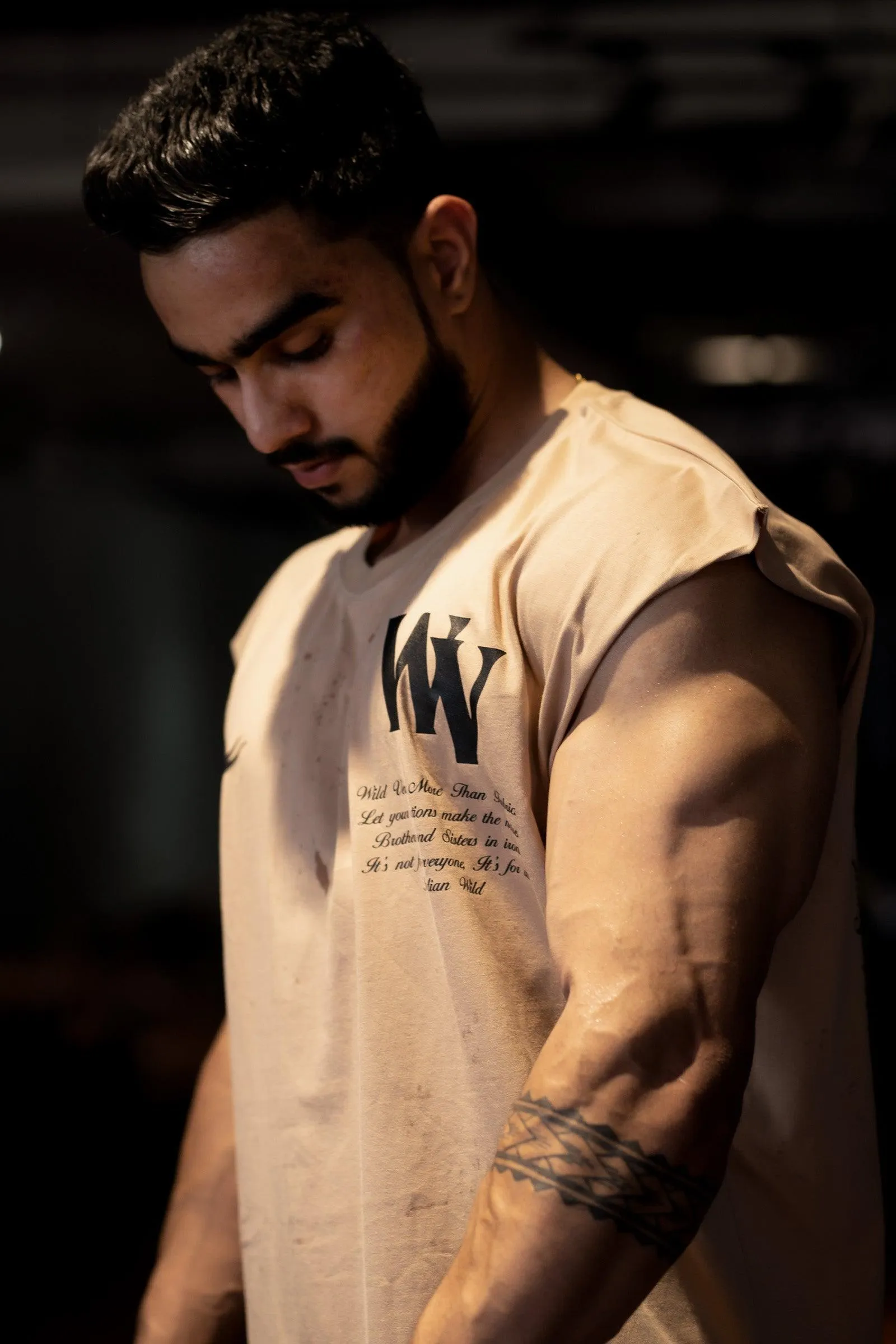 WV STAND UP "PREMIUM VINTAGE" MUSCLE TEE (BEIGE)